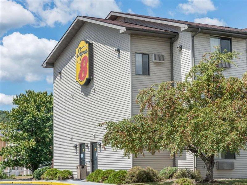 Hotel Super 8 By Wyndham New Stanton Exterior foto